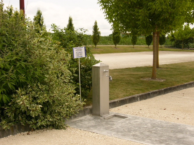 Aire de services camping-cars de Lignières-Sonneville