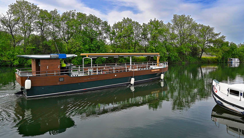 Balade à bord de la Charente au départ de Saint-Simon