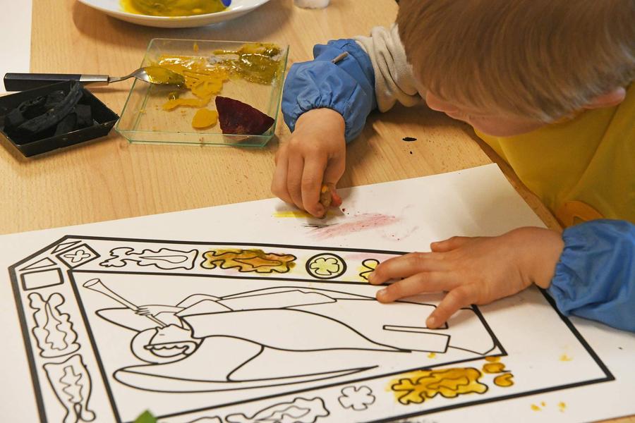 Visite-atelier 2-4 ans I Les couleurs du Moyen Âge_Chambéry