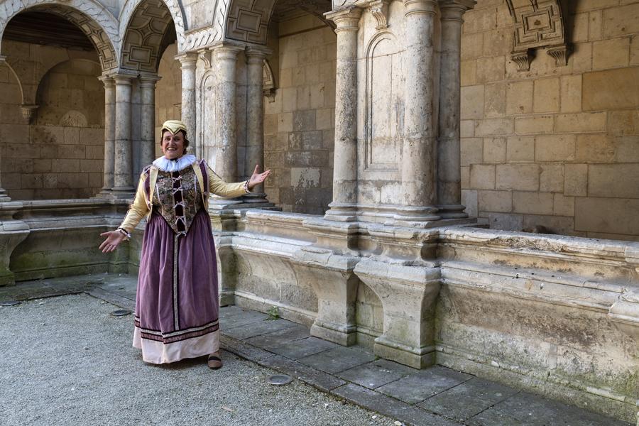 Visite costumée La Rochelle XVIème