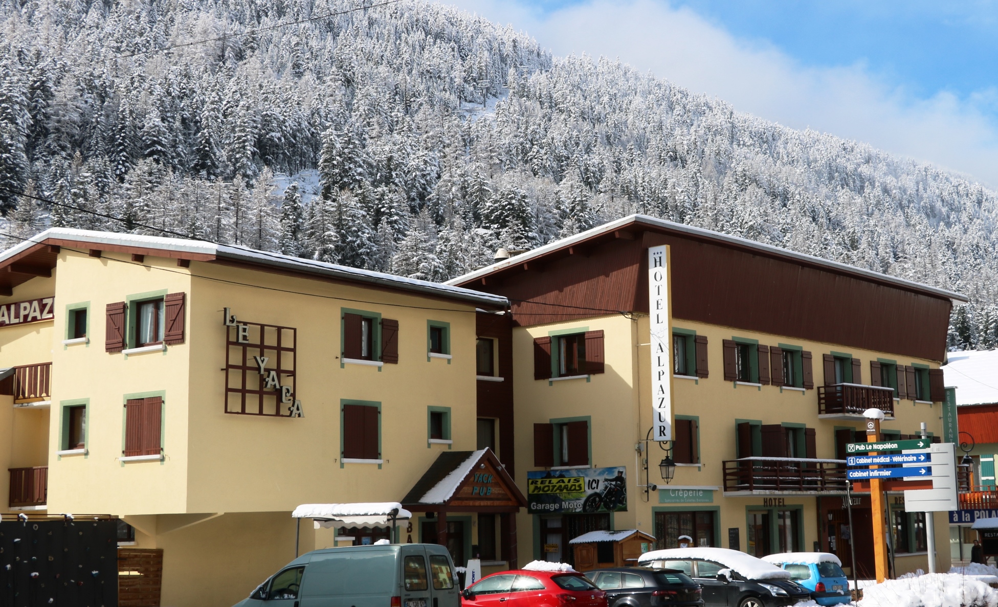 hotel alpazur - enneigement en mars (1)