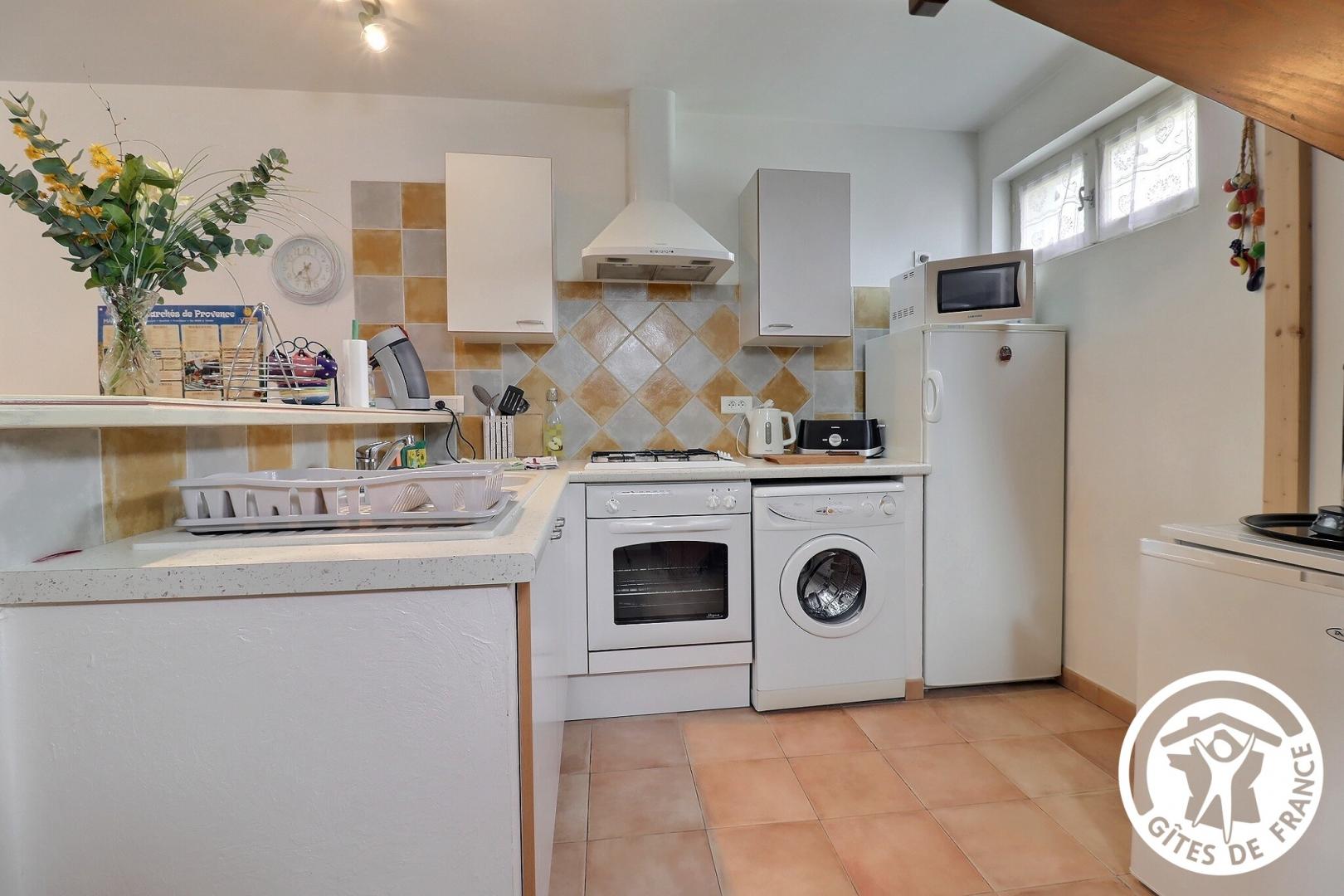 Les Glycines, Mollégès - photo 3