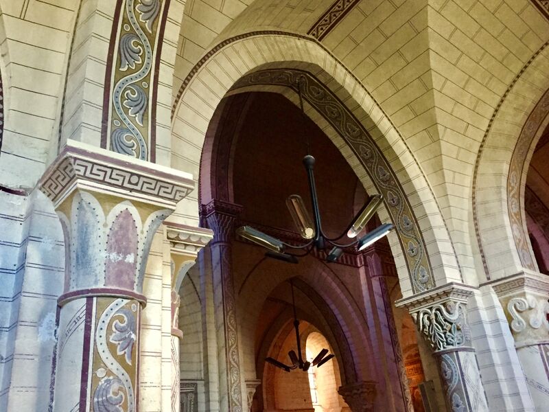 intérieur peint église Bourbon-l'Archambault