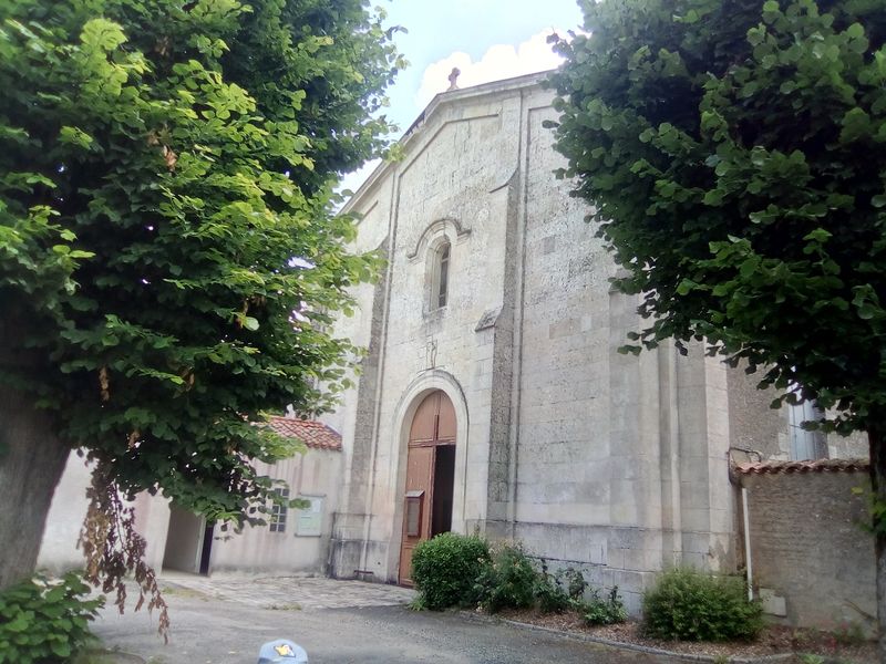 Eglise Saint Pierre de La Ronde