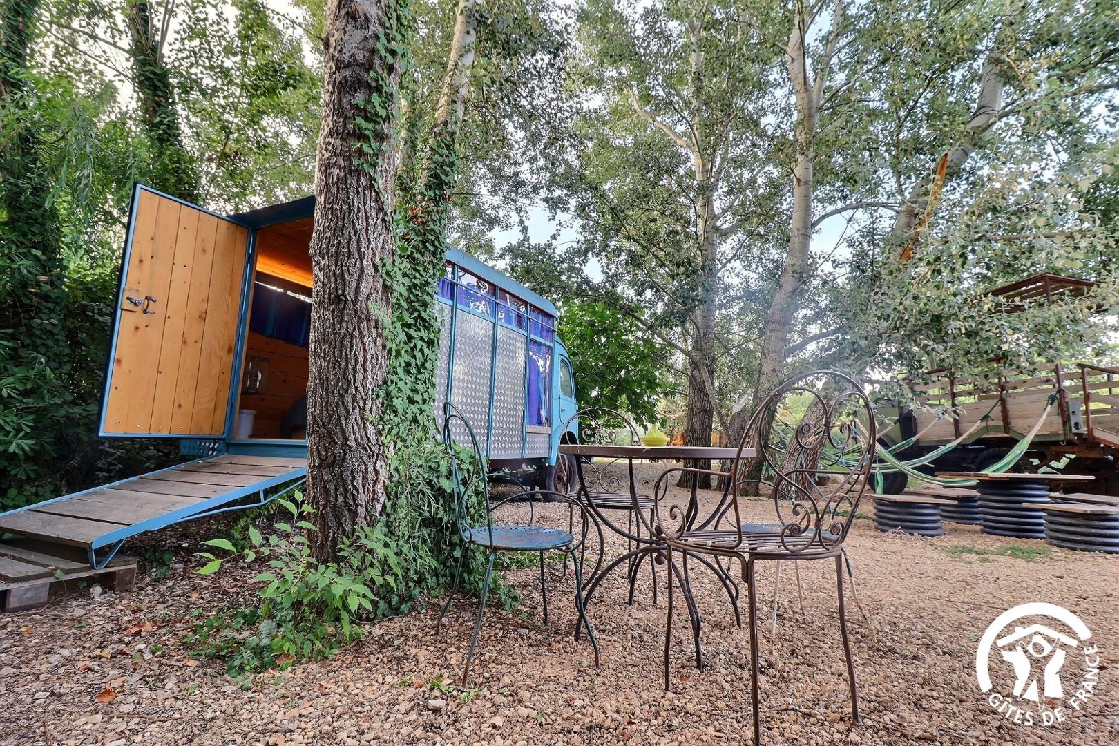 Les Truck Lodges Les Animaux et Marino, Saint-Andiol - photo 3