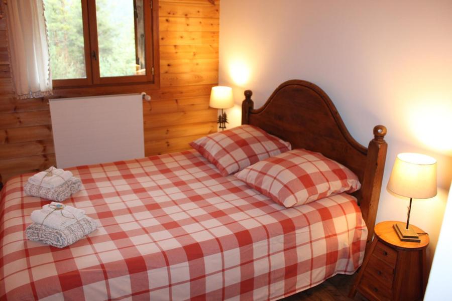 Gite Pacha-Chambre 1-Saint-Dalmas-Valdeblore-Gîtes de France Alpes-Maritimes