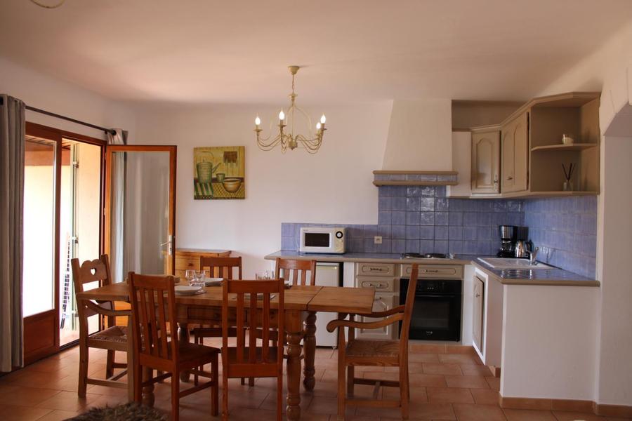 Gîte Les Amandiers d'Utelle-Repas-Utelle-Gîtes de France des Alpes-Maritimes