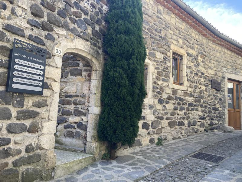 Foyer rural et ruelle des Echoppes
