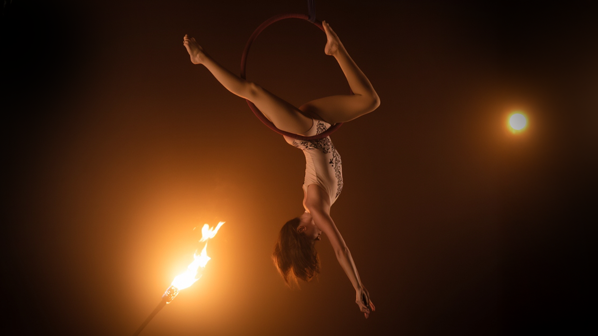 Scnes friques | Flammes Clestes