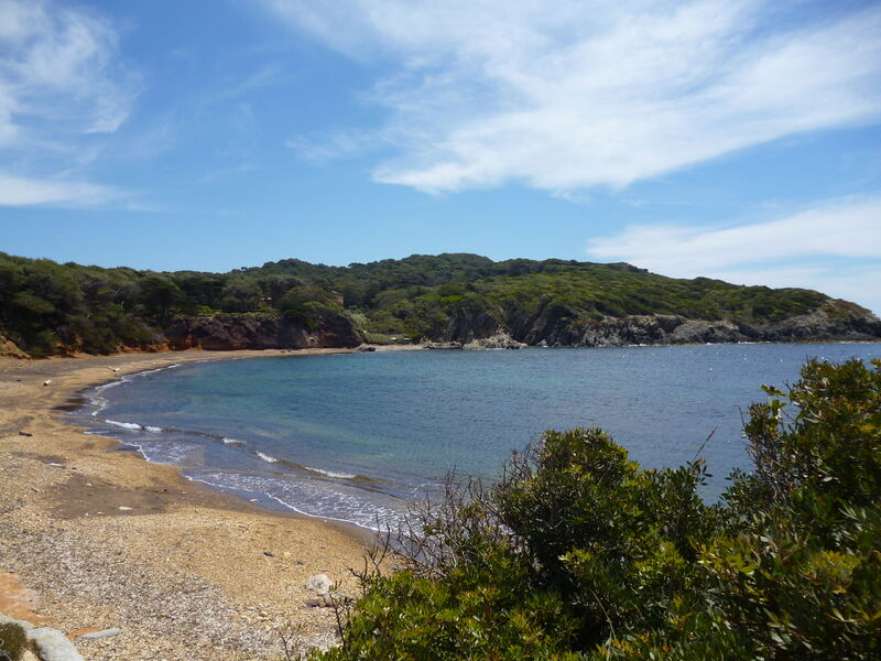 La plage noire du Langoustier