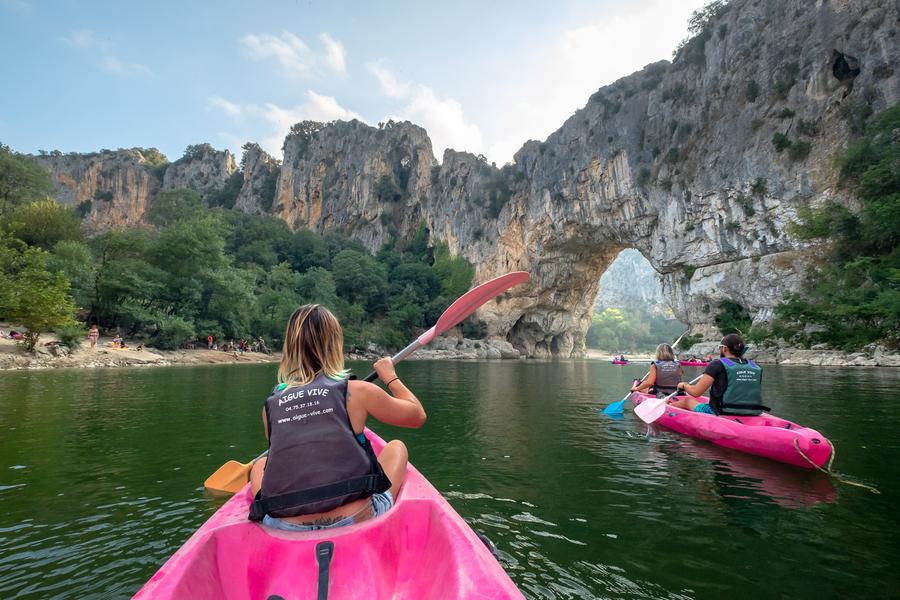 Canoë - Kayak de Vallon à St Martin d'Ardèche - 13 + 24 km / 2 jours avec Aigue Vive