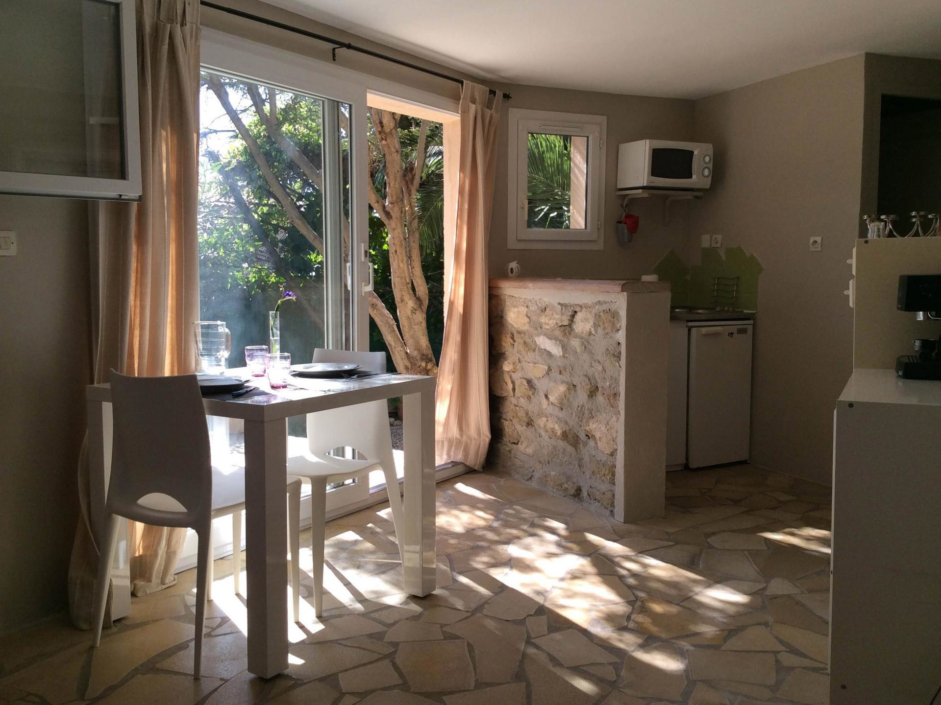 Les Manières, Salon-de-Provence - photo 5