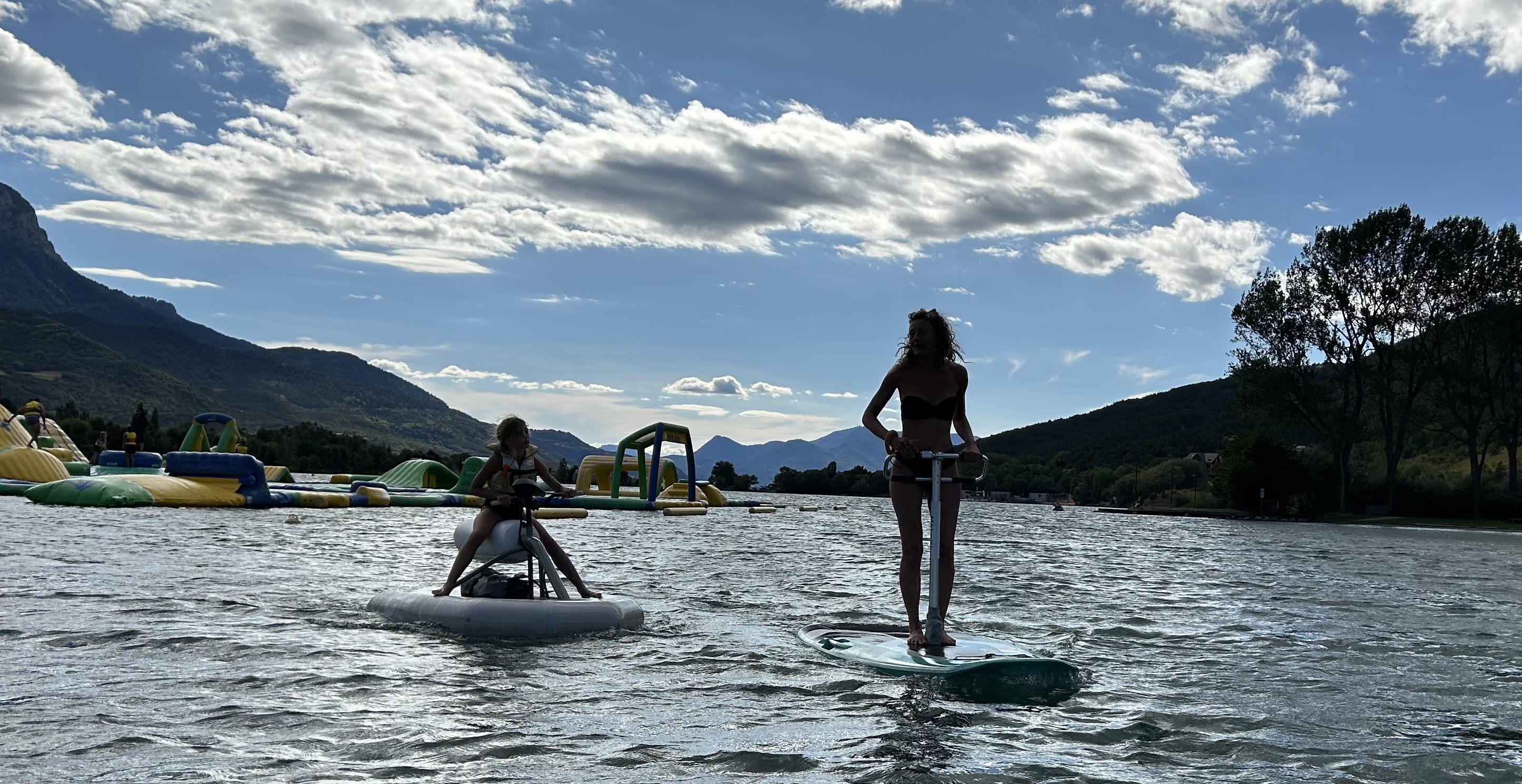 Jet kid et E-paddle - Le Cagnard Base Nautique EMBRUN