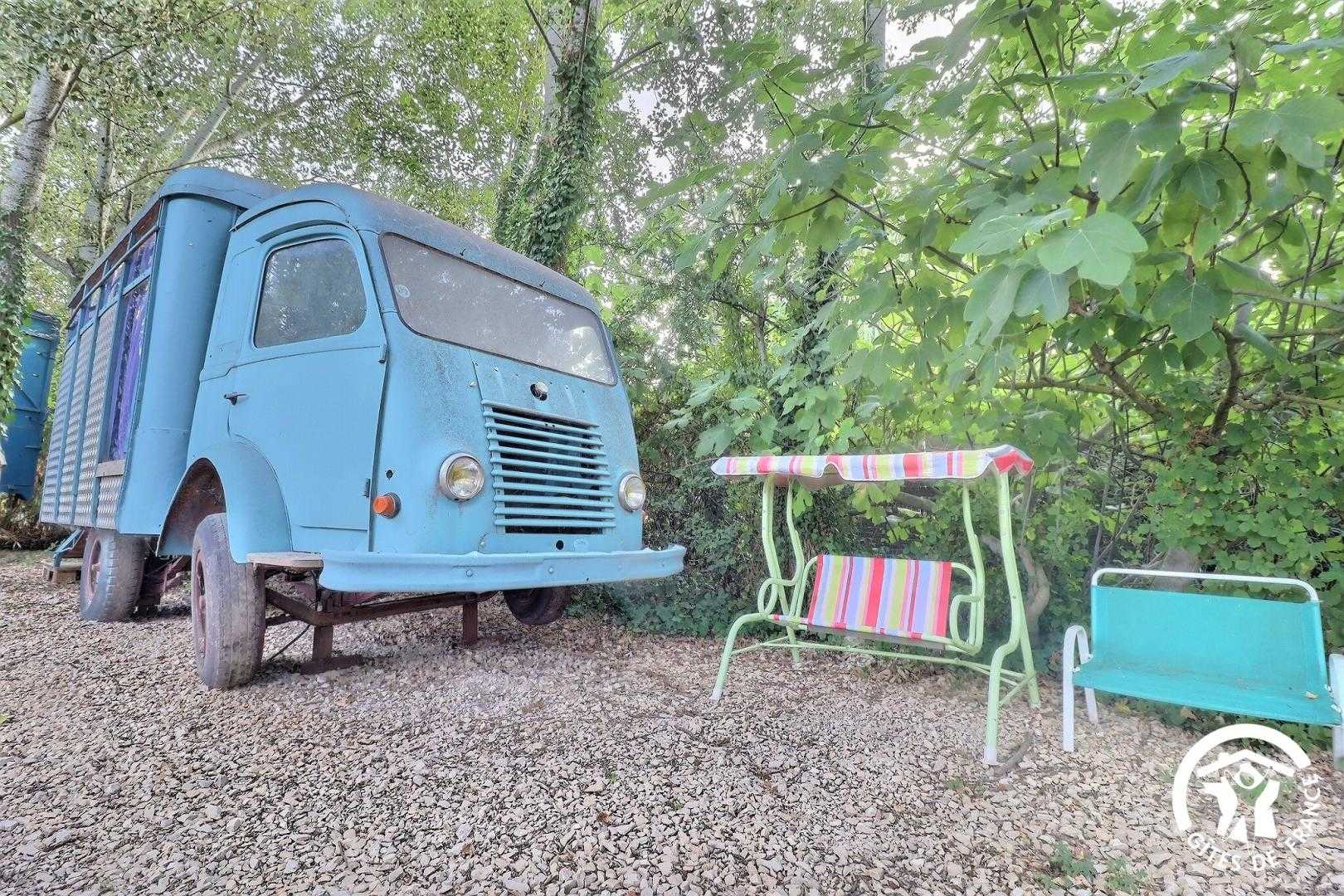 Les Truck Lodges Les Animaux et Marino, Saint-Andiol - photo 15