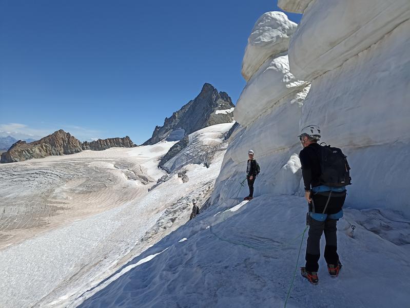 Bivouac altitude et initiation alpinisme-glacier_Saint-Christophe-en-Oisans