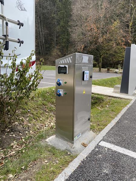 Borne de recharge électrique