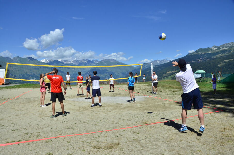 Terrain de volley aux Coches