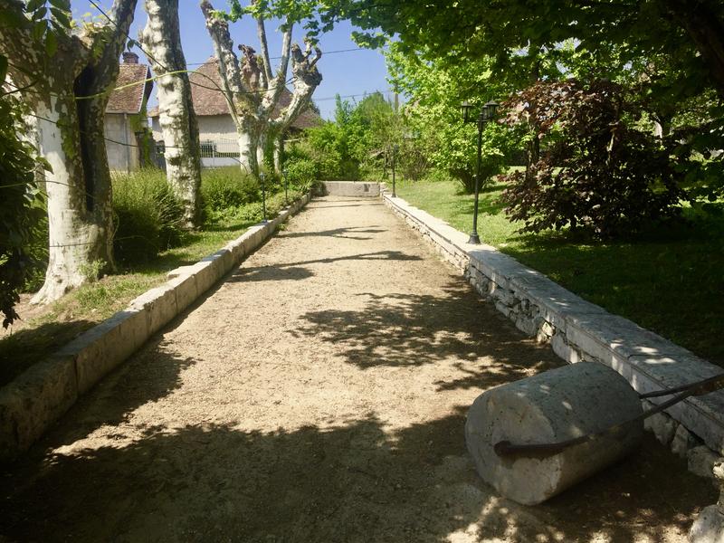 Le boulodrome du domaine Le boulodrome du domaine