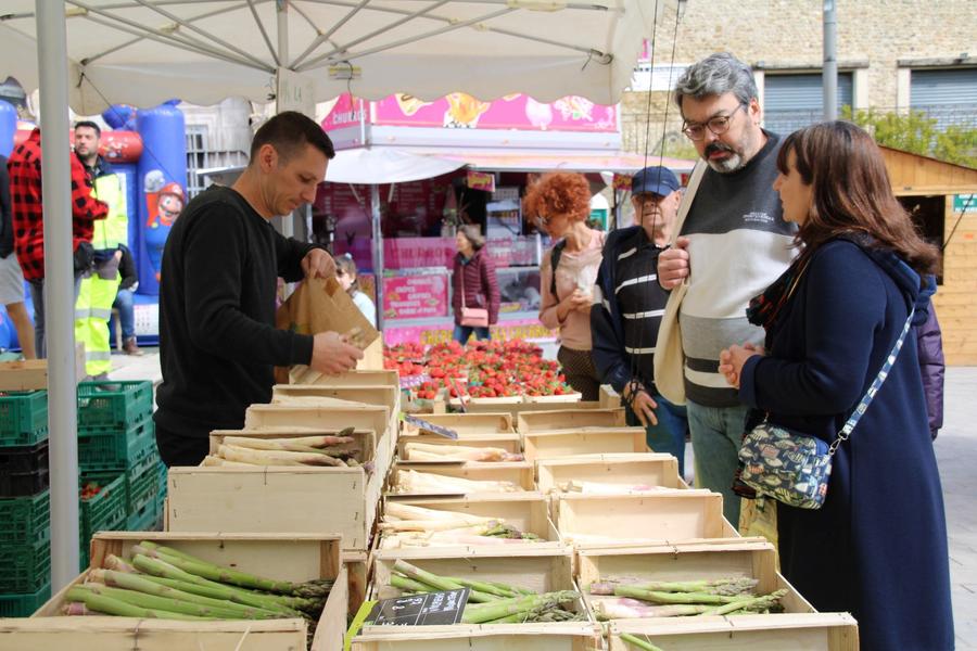 Mercredi : Marché hebdomadaire de Valréas_Valréas