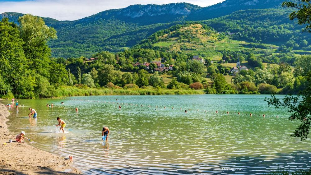 Plage du Lac de St Jean de Chevelu_Saint-Jean-de-Chevelu