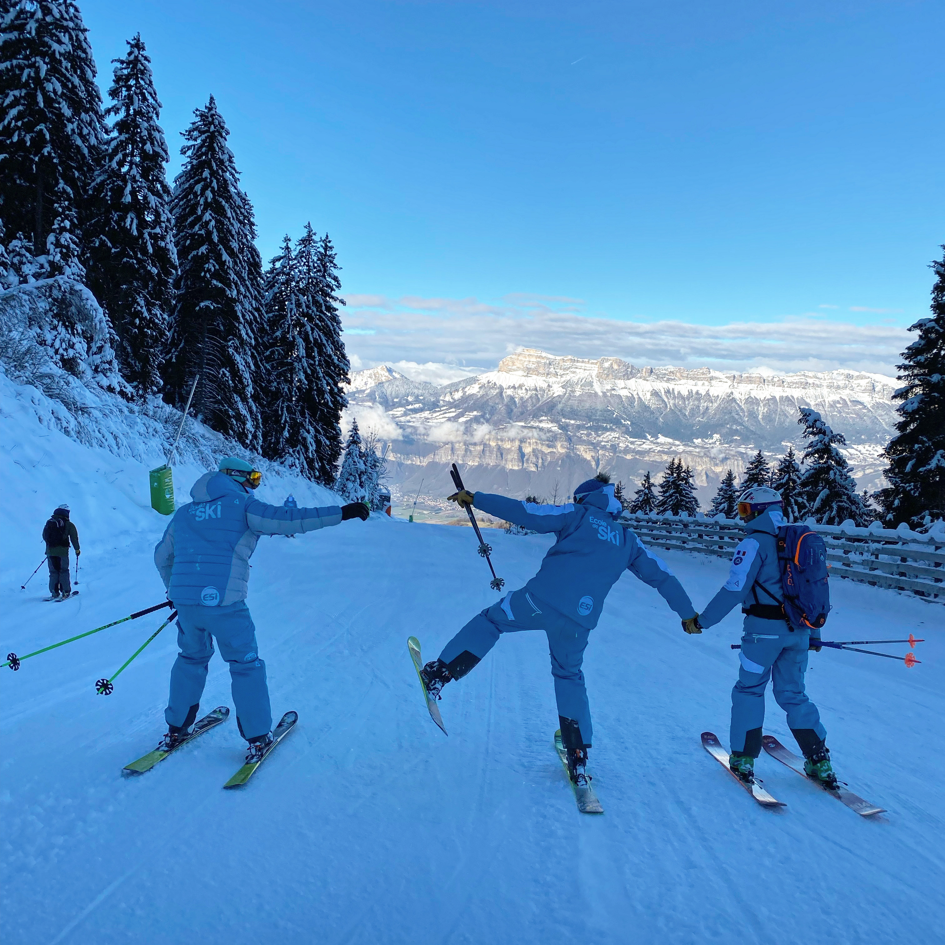 ESI : école de ski et snowboard Les 7 Laux PRO 7