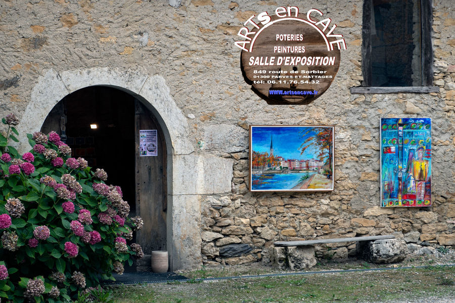Salle d'exposition ARTs EN CAVE - Entrée