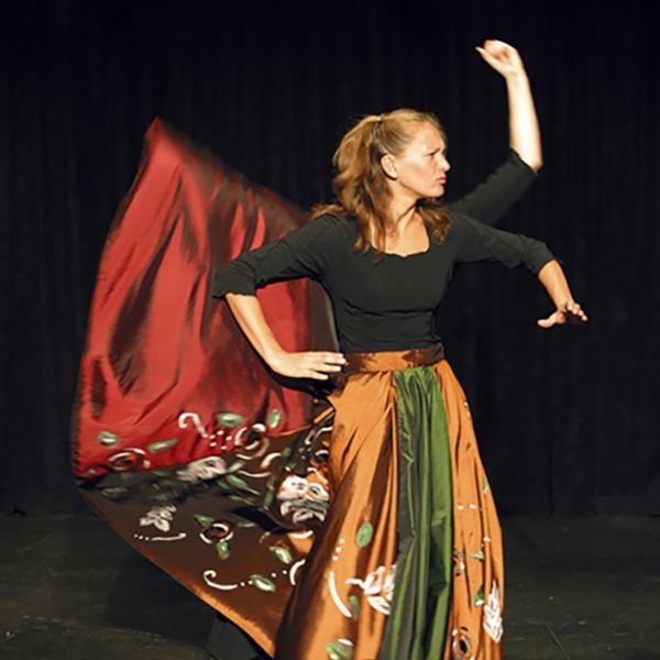 Bilingual story ‘Not so doll-like’_Briançon - © @médiathèque