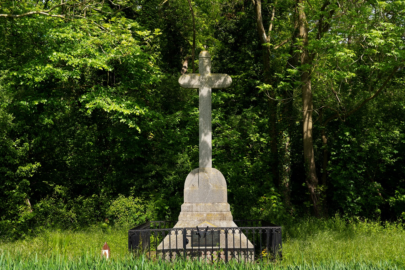 La tombe du capitaine Ugot-Derville