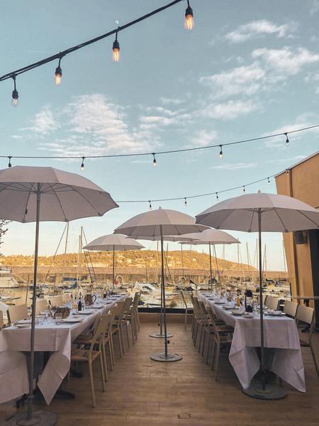 Ancora, restaurant vue mer sur le port de la darse à villefranche sur mer, terrasse, jardin, cuisine méditerranéenne 8.jpg