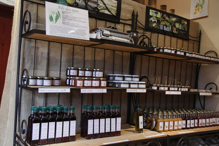 Au Millieu des fruits du Bugey