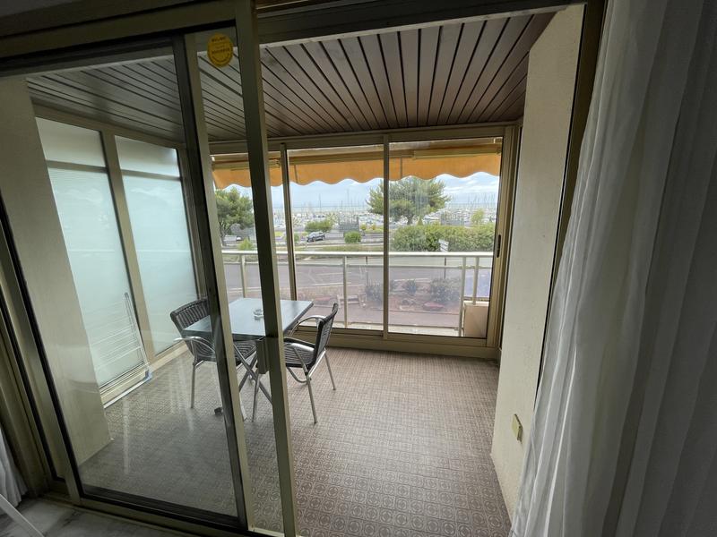balcon  avec store