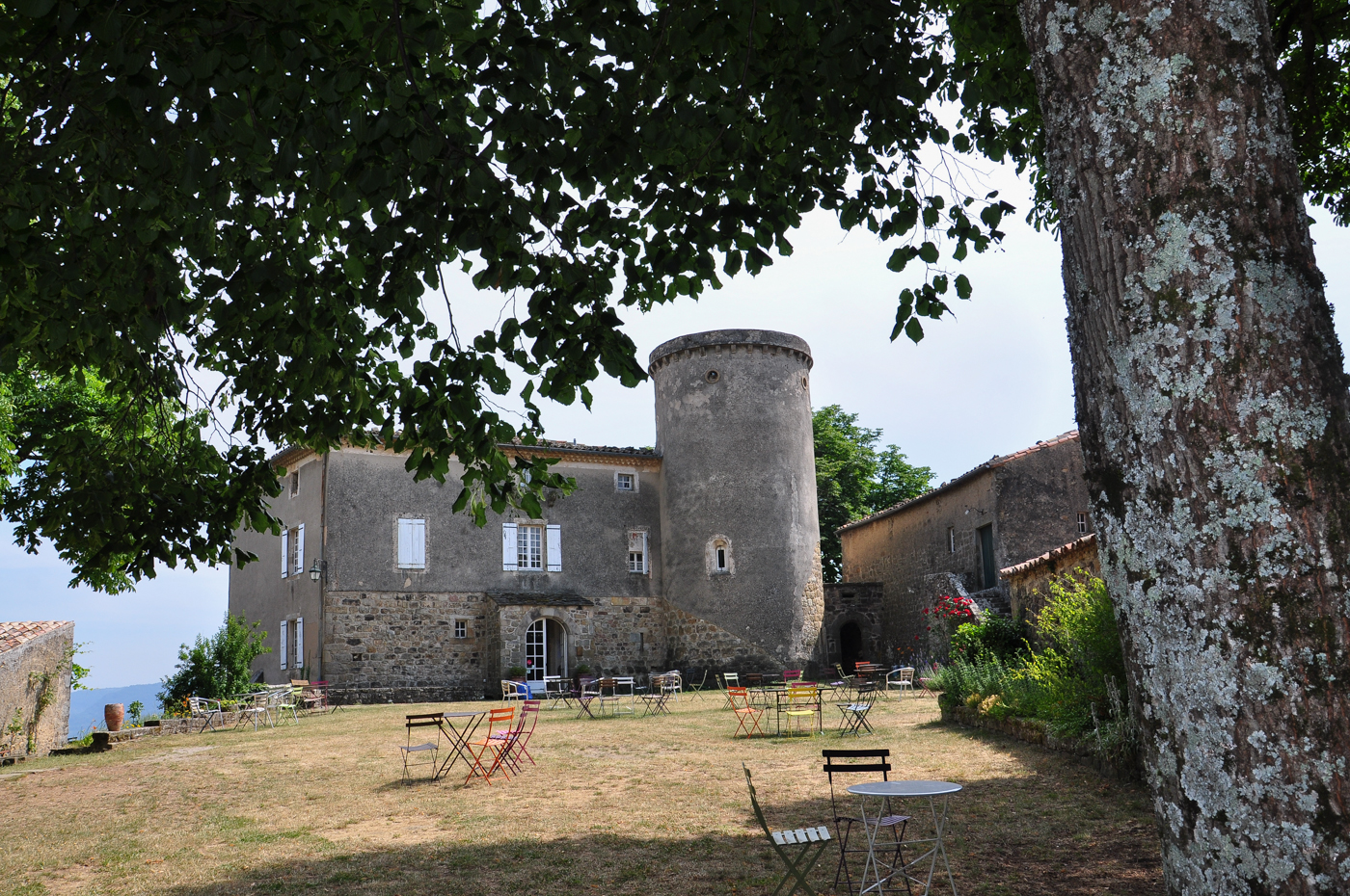 Groepsaccommodaties : Château de Liviers - Gîte d'étape