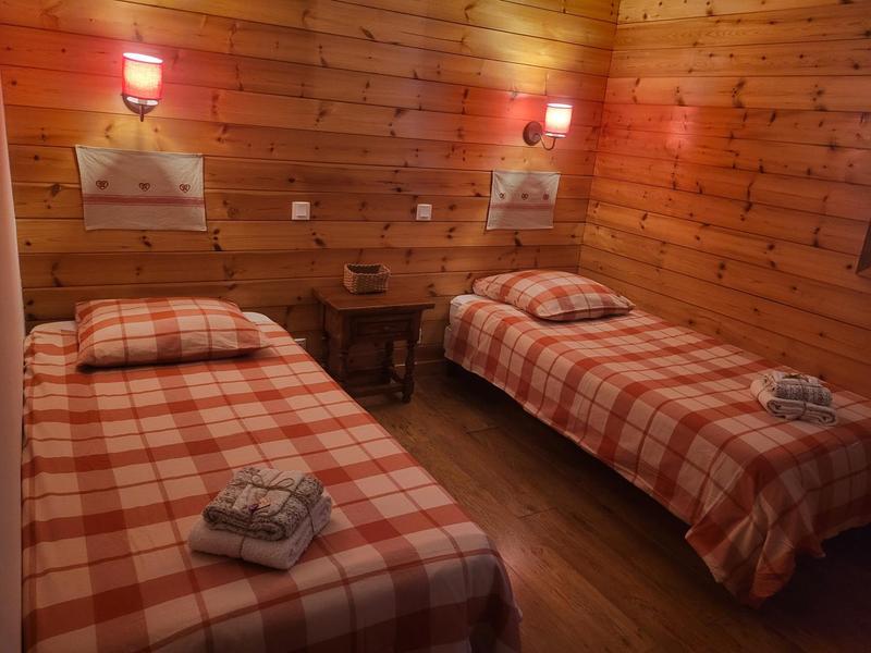 Gite Pacha-Chambre 2-Saint-Dalmas-Valdeblore-Gîtes de France Alpes-Maritimes