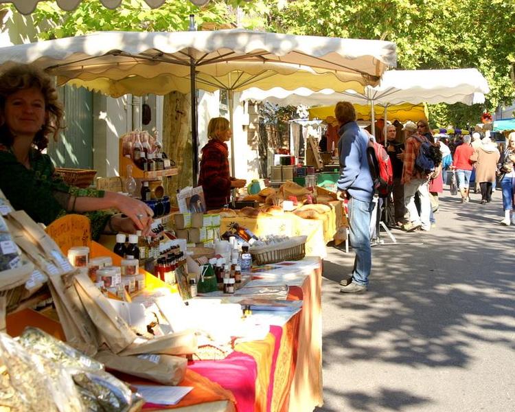 Petit marché de producteurs du mardi matin