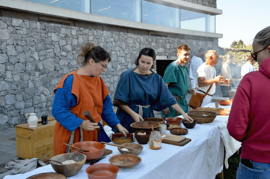 Saveurs gauloises : cuisiner, boire et manger chez les Arvernes | Musée de Gergovie