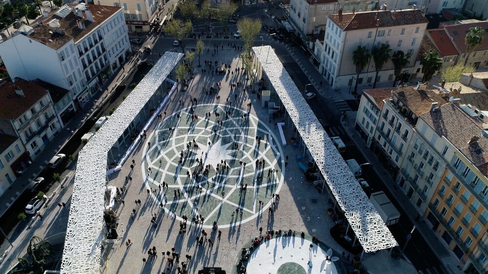vue d'en haut | Ville de Hyères, service Communication vue d'en haut