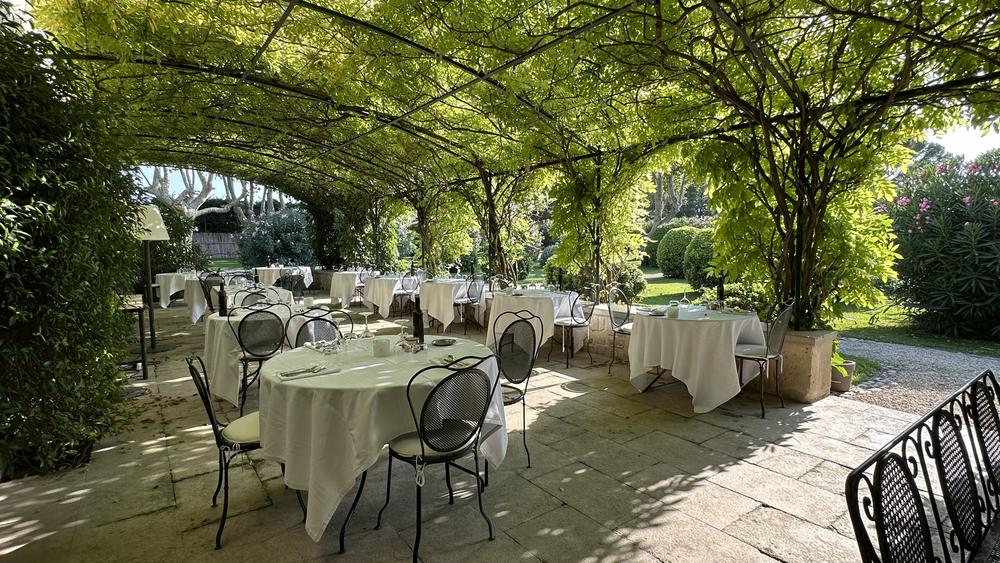 Nos restaurants dans une manade en Camargue - Office de Tourisme d'Arles