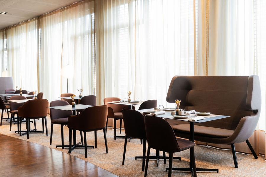 Les tables pour le petit déjeuner