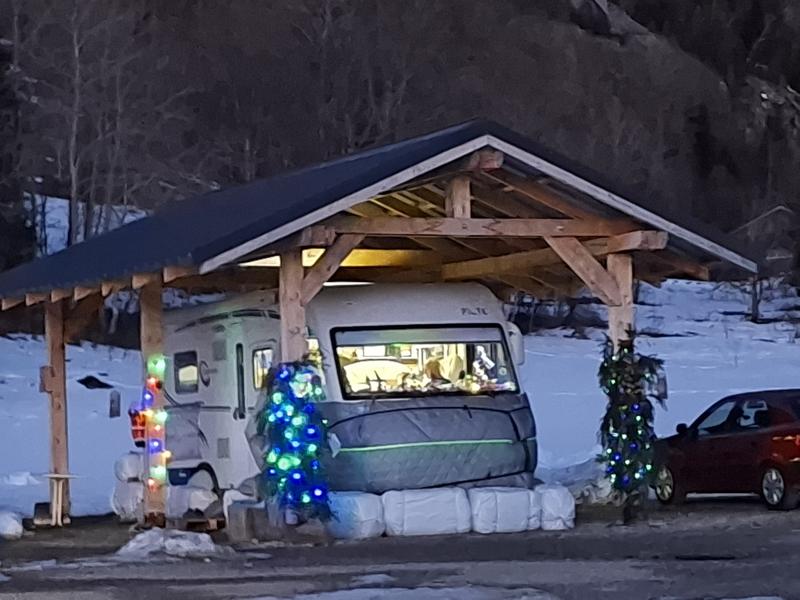 Aire de bivouac camping-car de l'Alpe du Grand Serre_Alpe Du Grand Serre