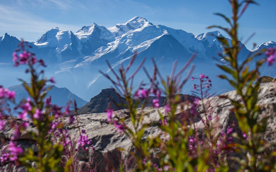 Grandes-Platieres-Desert-Plate-Flaine-Vue-Mont-Blanc