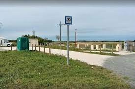 Aire de Services de Talais