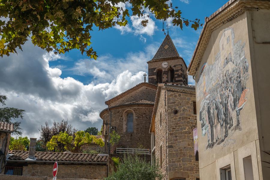 30 ans des villages de caractère : Meyras, entre arts et patrimoine