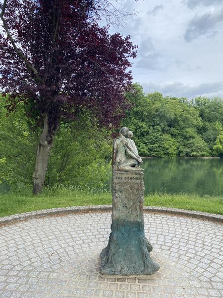 Photo du monument à Charles Trenet 