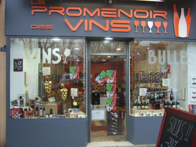 Promenoir vins façade 1 [640x480]