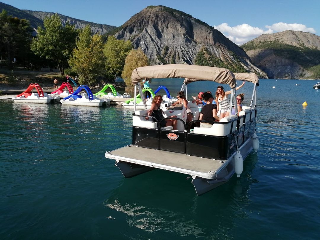 Bateau Ponton