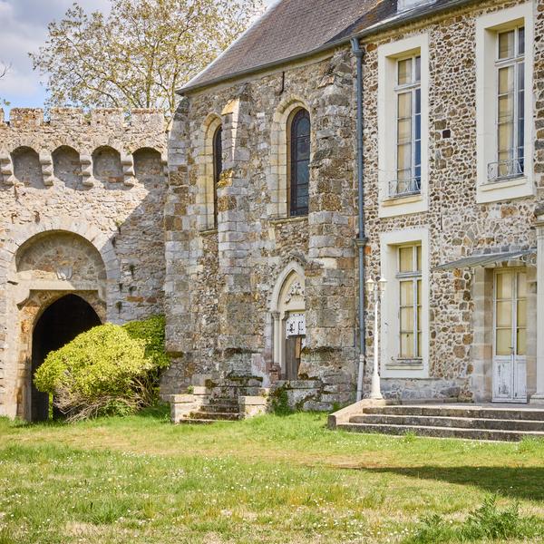 Domaine du Chu00e2teau de Bruyu00e8res_Bruyu00e8res-le-Chu00e2tel