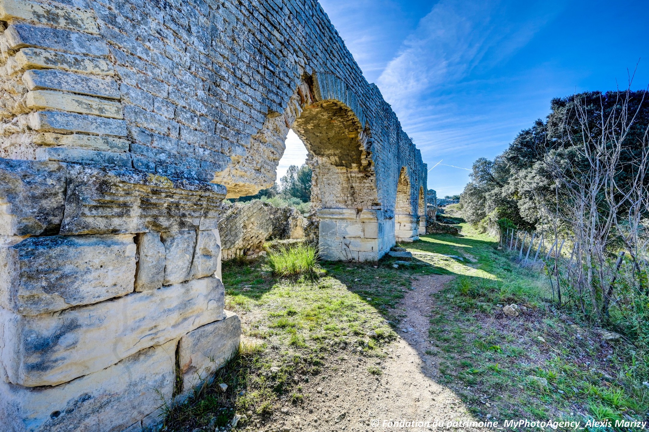 aqueducs-romains-de-barbegal
