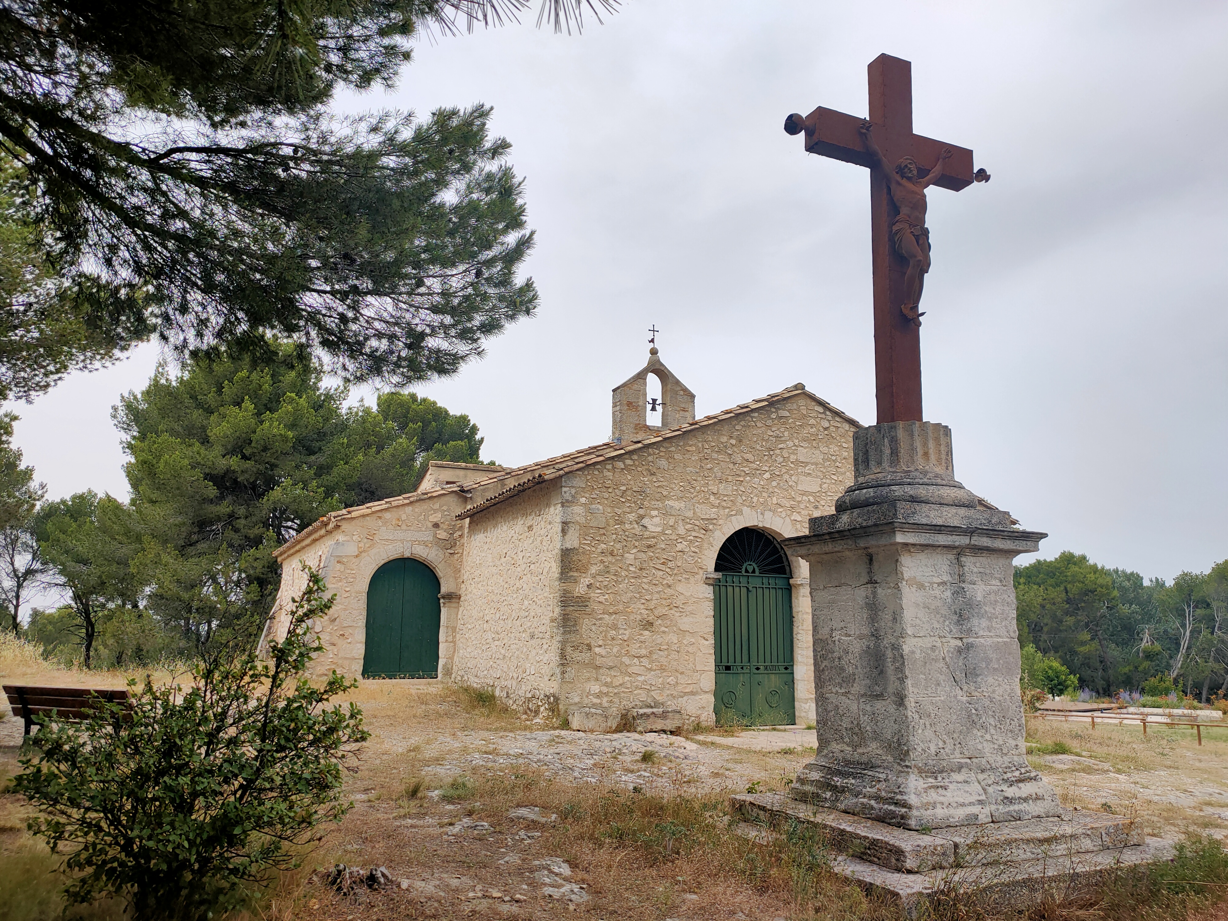 Noves de croix en croix, entre histoire et paysages - photo 2