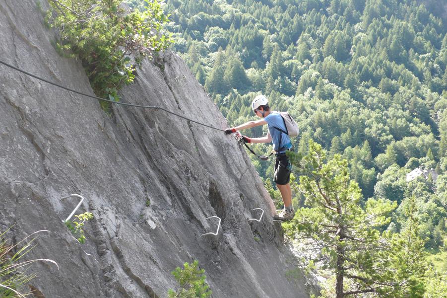 via ferrata - © @passionoutdoor