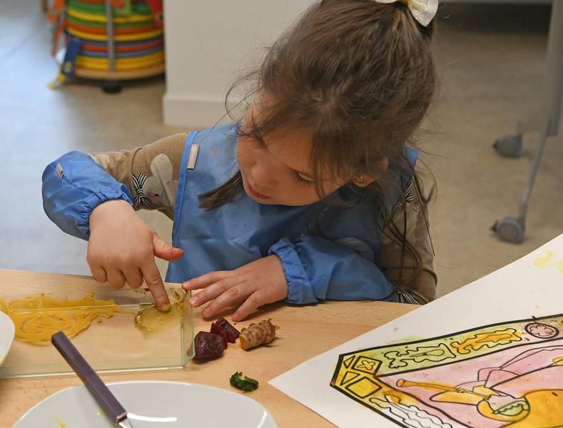 Visite-atelier 2-4 ans I Les couleurs du Moyen Âge_Chambéry